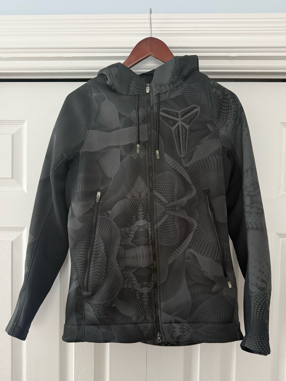 Nike Kobe Bryant Mambula Hypermesh Hooded Zip-Up Jacket in Anthracite